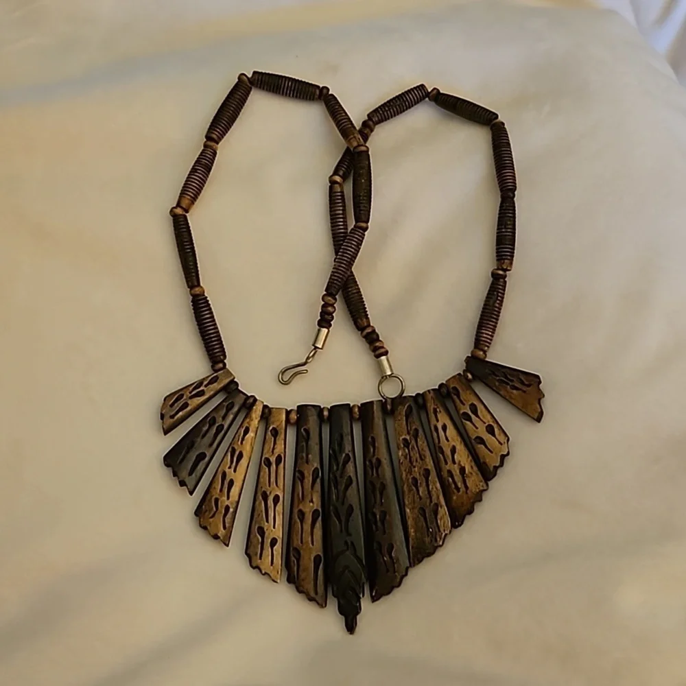 Vintage Estate Gorgeous Carved Bone Bib Beaded Long Necklace